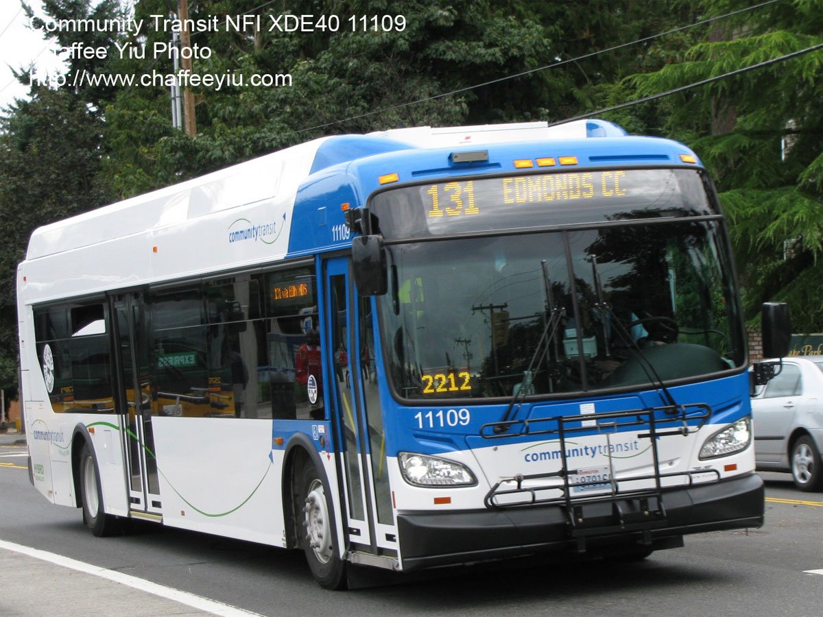 comm11109.jpg