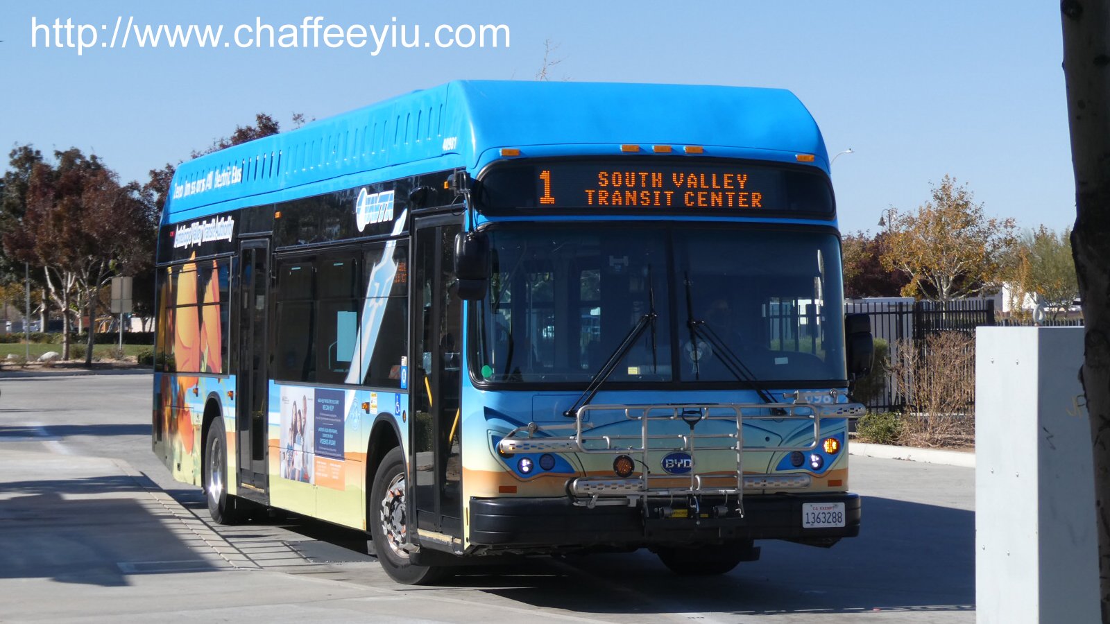 avta40981.jpg